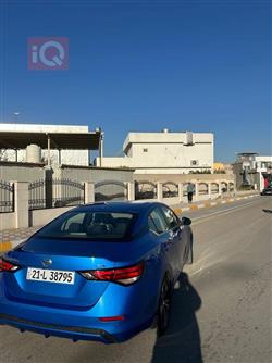 نیسان سێنترا